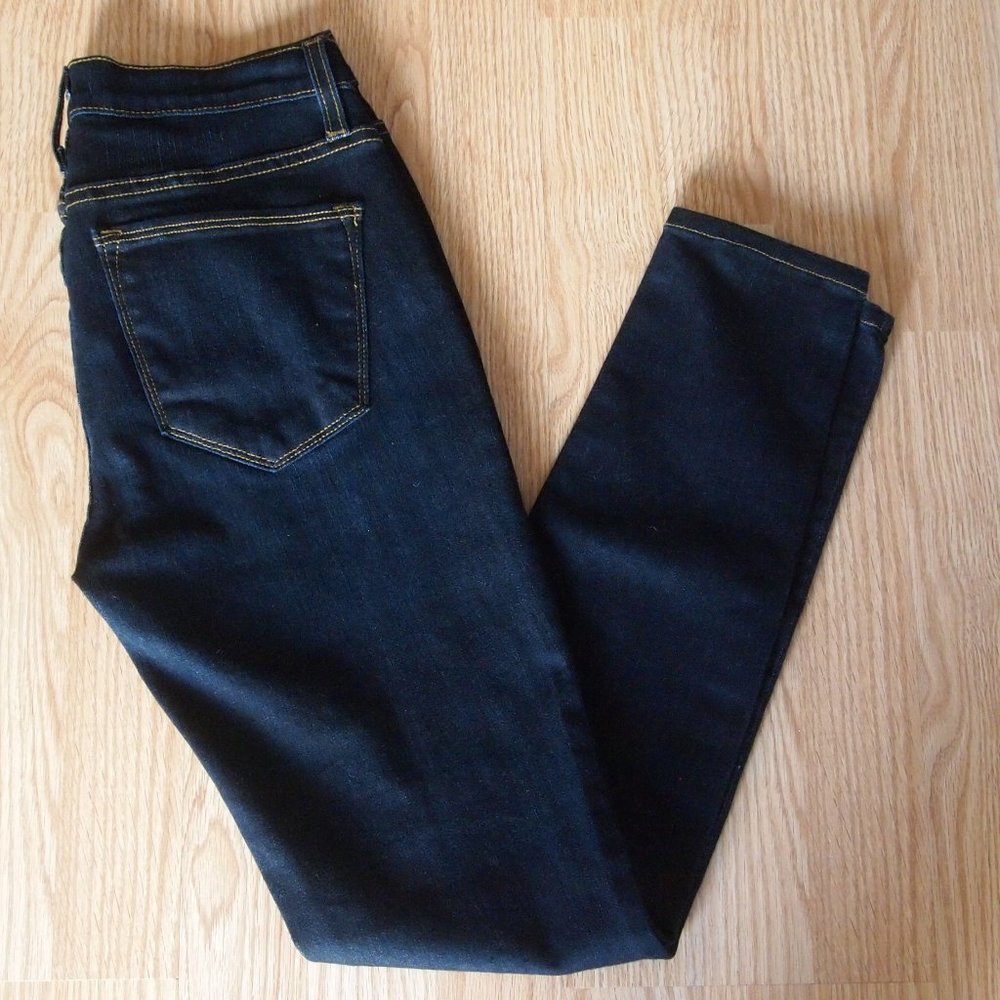 Judy Blue Dark Wash Skinnies
